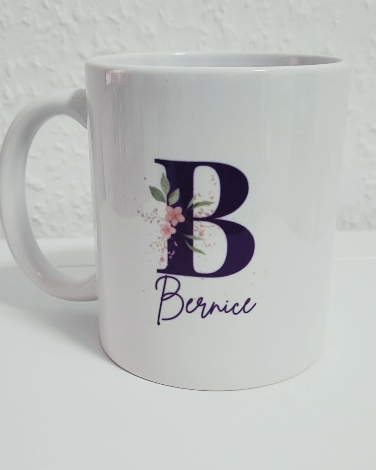 Personalised mugs with flower designs - Letters with Names